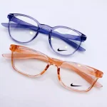 lunettes de vue fille ado Nike saumon rose translucide et mauve pantos