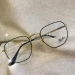 lunettes de vue homme femme forme hexagonale noir et or opticiens 30800