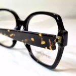 Lunettes Clémence & Margaux Opticiens indépendants à Saint-Gilles 30800 Gaël & Sophie Opticiens