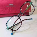 Lunettes Clémence & Margaux Opticiens indépendants à Saint-Gilles 30800 Gaël & Sophie Opticiens