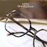 Lunettes Clémence & Margaux Opticiens indépendants à Saint-Gilles 30800 Gaël & Sophie Opticiens