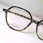 Lunettes Clémence & Margaux Opticiens indépendants à Saint-Gilles 30800 Gaël & Sophie Opticiens