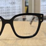 lunettes Carolina Herrera opticien indépendant 30800 saint-gilles Gaël & Sophie Opticiens